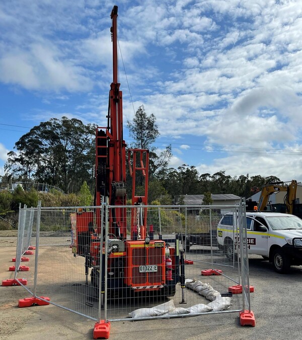 Geotechnical field equipment